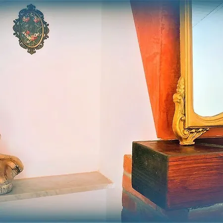 Charme Of Capannina Гостевой дом Нови-Лигуре